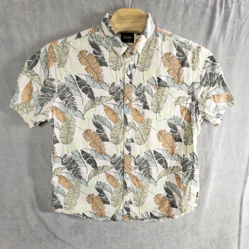 Far West Hawaiian Button-Up Shirt XXL Floral Resortwear Beach Vacation